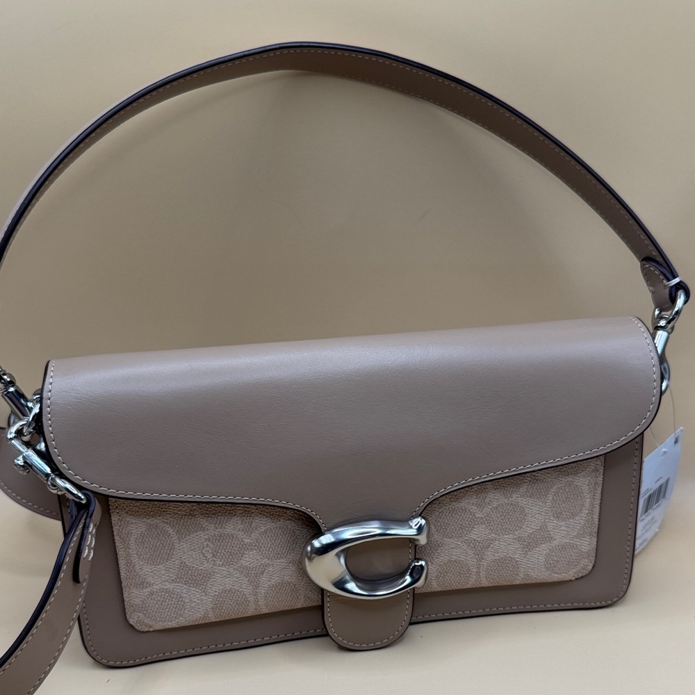 Coach Tabby 26 With Signature Canvas - Picture 11 of 13